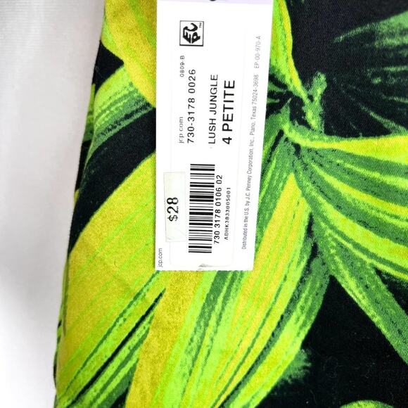 NWT Worthington Petite Lush Jungle Mini Skirt 4P - Picture 3 of 6